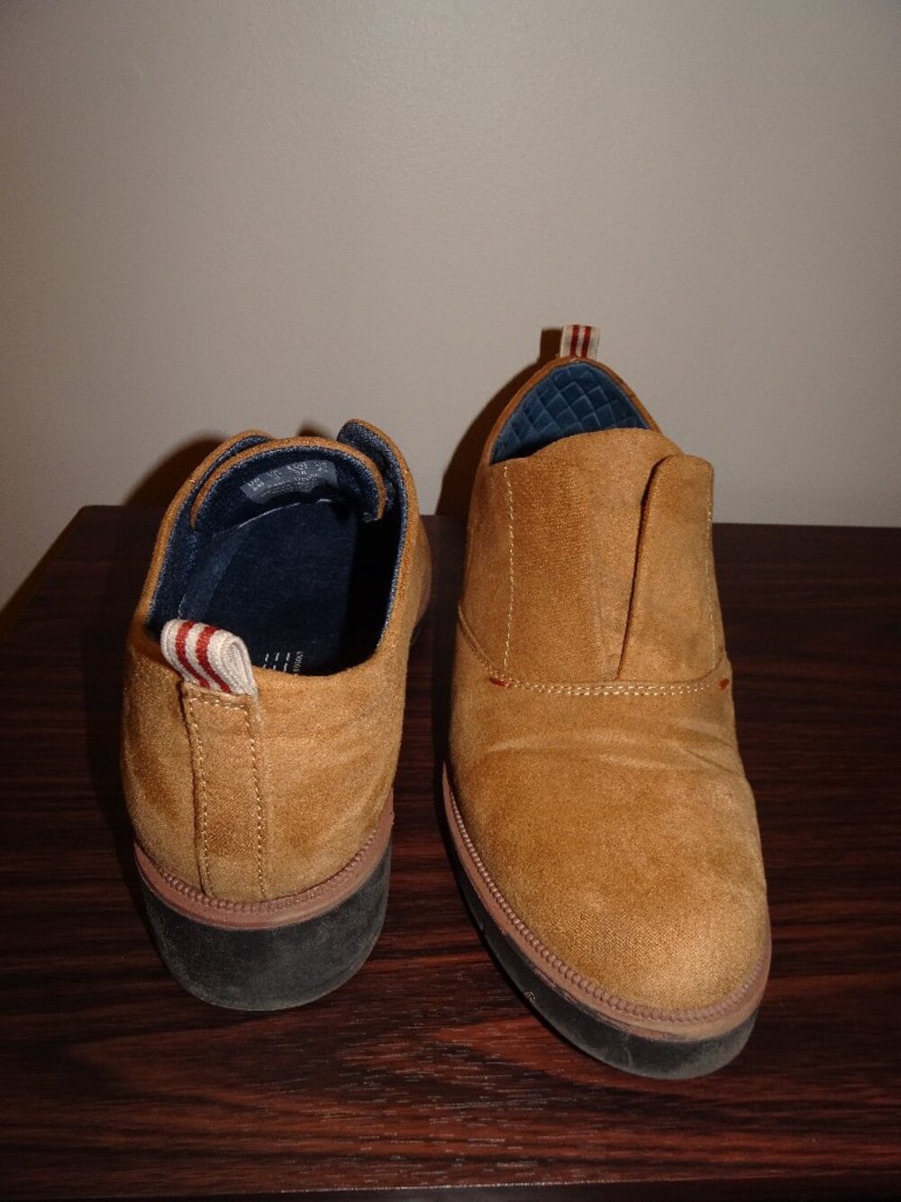 Dr Scholl's Women's Glisten Be Free Slip On Shoes 8M Tan Faux Suede